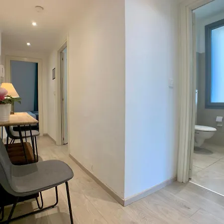 Professeur Langevin Apartment *